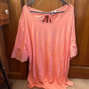 Cato 22/24w top short sleeve coral color